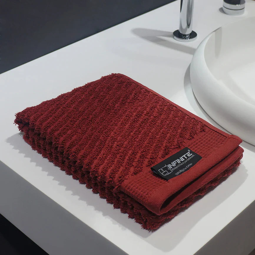 Towels, Washbasins, premium HK bathtub brand, - Luxury bathtub brands Hong Kong, Tailor Made Bathroom, Bespoke Bathroom Renovation, bathroom renovation Hong Kong, 香港浴室設計公司, 豪華浴缸品牌香港, 訂造浴室潔具, 浴室翻新, 迷你浴缸, 浴室設計, 浴室裝修, Infinite Bath