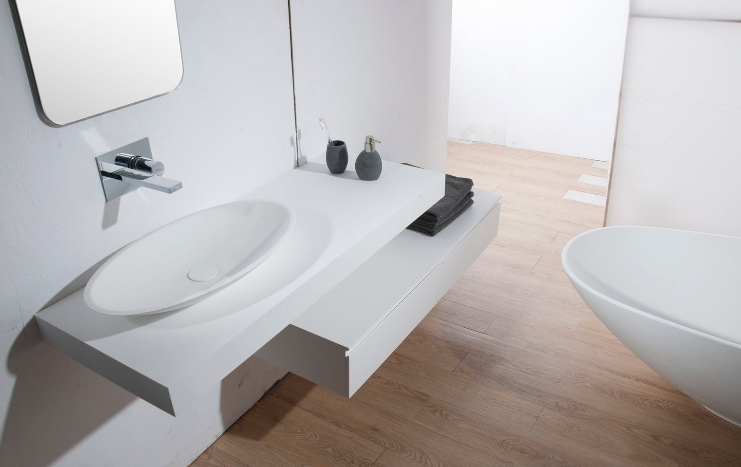 Bologna 60-OVERCOUNTER WASHBASINS-訂造一體無縫洗手盆,Tailor made Washbasins,waterbasin hk, 浴室物料,浴室裝修,訂造洗手盆,浴室翻新,Bathroomware ,Bespoke bathroom,浴室配件,訂造浴室潔具,訂造浴室傢俬,香港 浴室設計 公司,best custom bathroom furniture HK, Infinite Bath