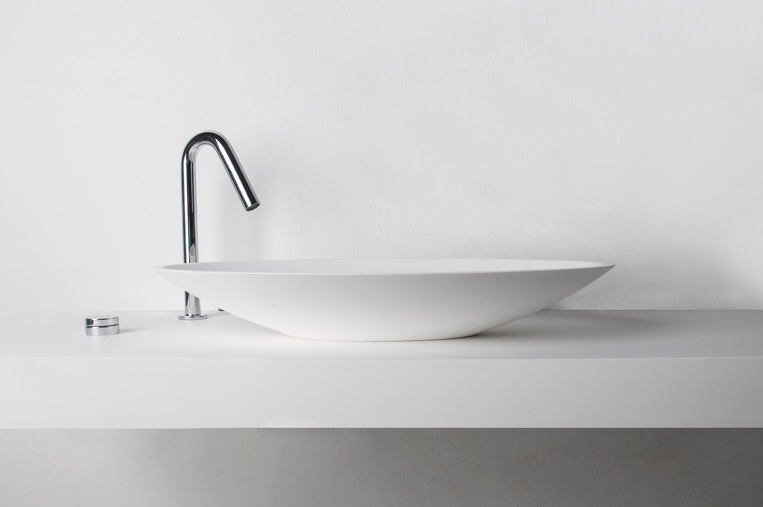 Bologna 60-OVERCOUNTER WASHBASINS-訂造一體無縫洗手盆,Tailor made Washbasins,waterbasin hk, 浴室物料,浴室裝修,訂造洗手盆,浴室翻新,Bathroomware ,Bespoke bathroom,浴室配件,訂造浴室潔具,訂造浴室傢俬,香港 浴室設計 公司,best custom bathroom furniture HK, Infinite Bath