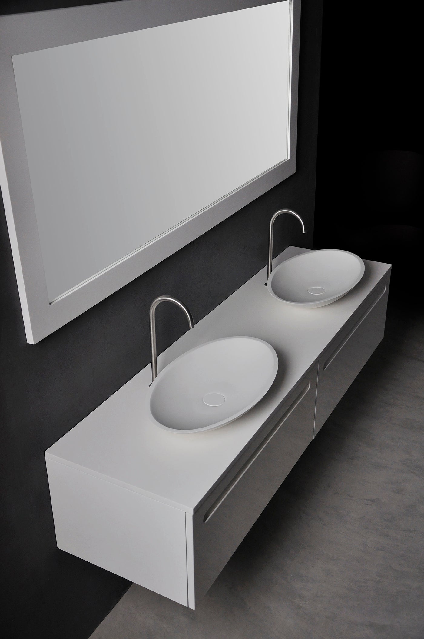 Bologna 60-OVERCOUNTER WASHBASINS-訂造一體無縫洗手盆,Tailor made Washbasins,waterbasin hk, 浴室物料,浴室裝修,訂造洗手盆,浴室翻新,Bathroomware ,Bespoke bathroom,浴室配件,訂造浴室潔具,訂造浴室傢俬,香港 浴室設計 公司,best custom bathroom furniture HK, Infinite Bath