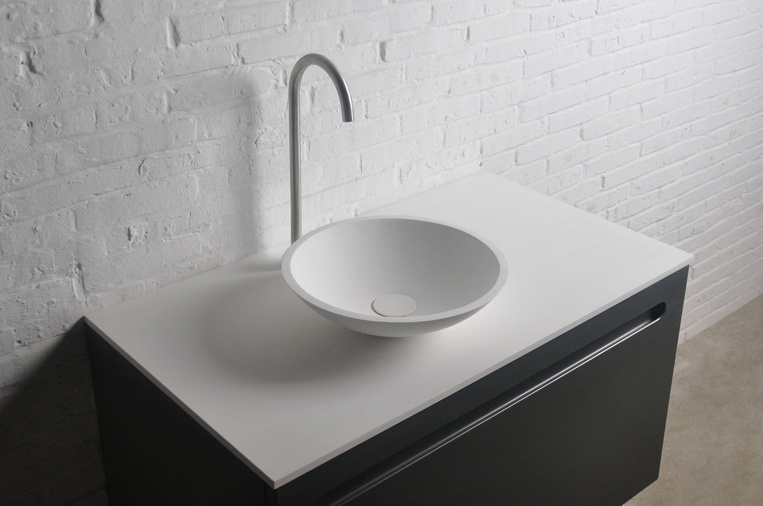 Bologna 35-OVERCOUNTER WASHBASINS-訂造一體無縫洗手盆,Tailor made Washbasins,waterbasin hk, 浴室物料,浴室裝修,訂造洗手盆,浴室翻新,Bathroomware ,Bespoke bathroom,浴室配件,訂造浴室潔具,訂造浴室傢俬,香港 浴室設計 公司,best custom bathroom furniture HK, Infinite Bath