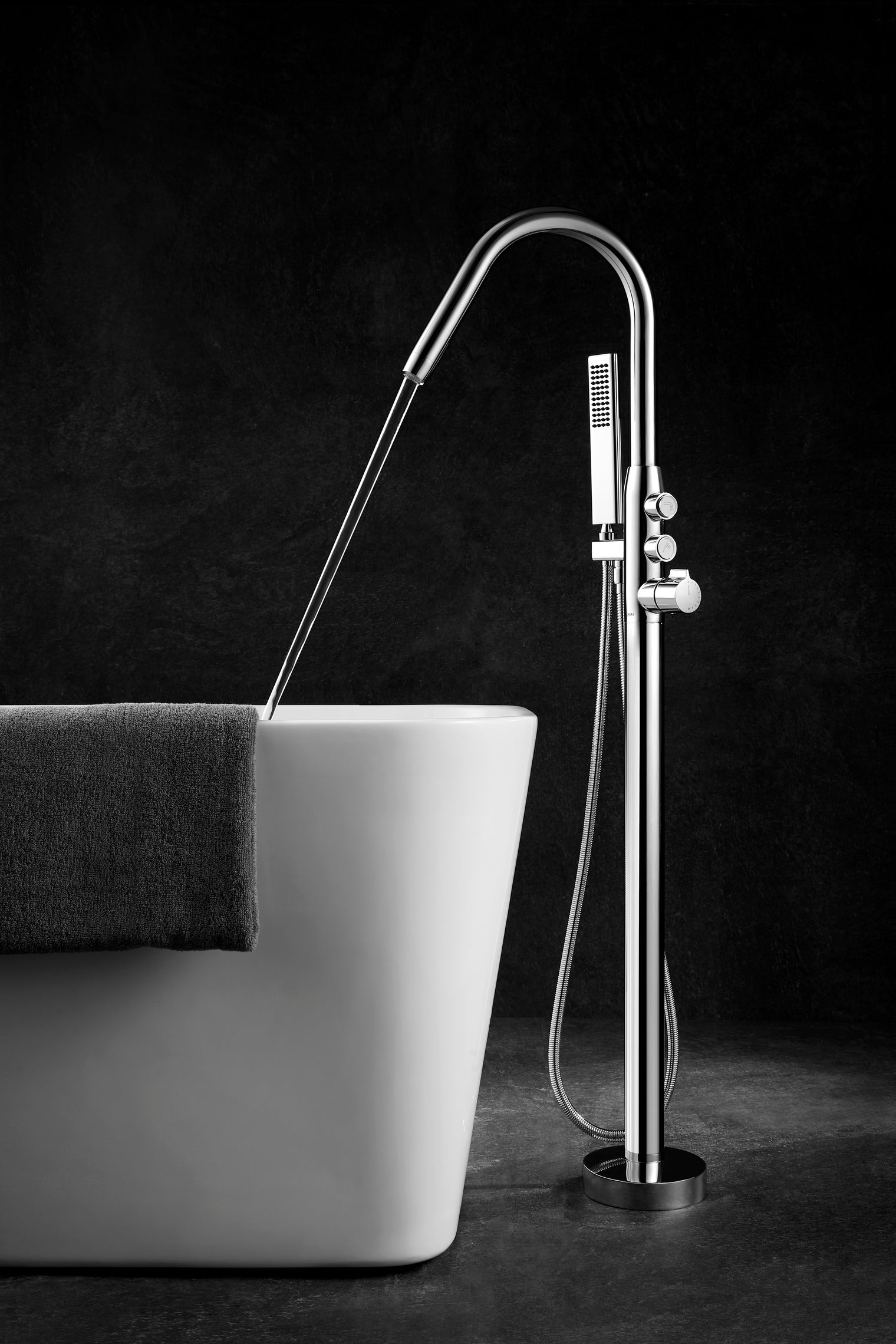 MOERS Bathroom Filler-INFINITE-訂造洗手盆,浴室翻新, small size bathtubs, custom-made bathtub HK,freestanding bathtub Hong Kong, 獨立式 浴缸 香港, premium bathtub brands HK, Where to buy bathtubs in Hong Kong, best custom bathroom furniture HK, Infinite Bath, Infinite浴缸, Cloakroom,Vanities, Mirrors,Bathroom Furniture, 浴室裝修,浴室 櫃 訂造