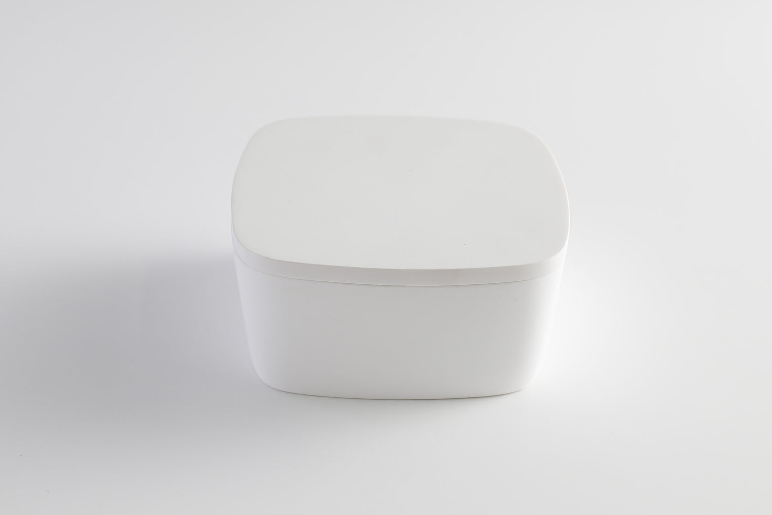 PLUTO 210 Cotton Ball Case-8050 Solid Surfaces Home-INFINITE-訂造洗手盆,浴室翻新, small size bathtubs, custom-made bathtub HK,freestanding bathtub Hong Kong, 獨立式 浴缸 香港, premium bathtub brands HK, Where to buy bathtubs in Hong Kong, best custom bathroom furniture HK, Infinite Bath, Infinite浴缸, Cloakroom,Vanities, Mirrors,Bathroom Furniture, 浴室裝修,浴室 櫃 訂造