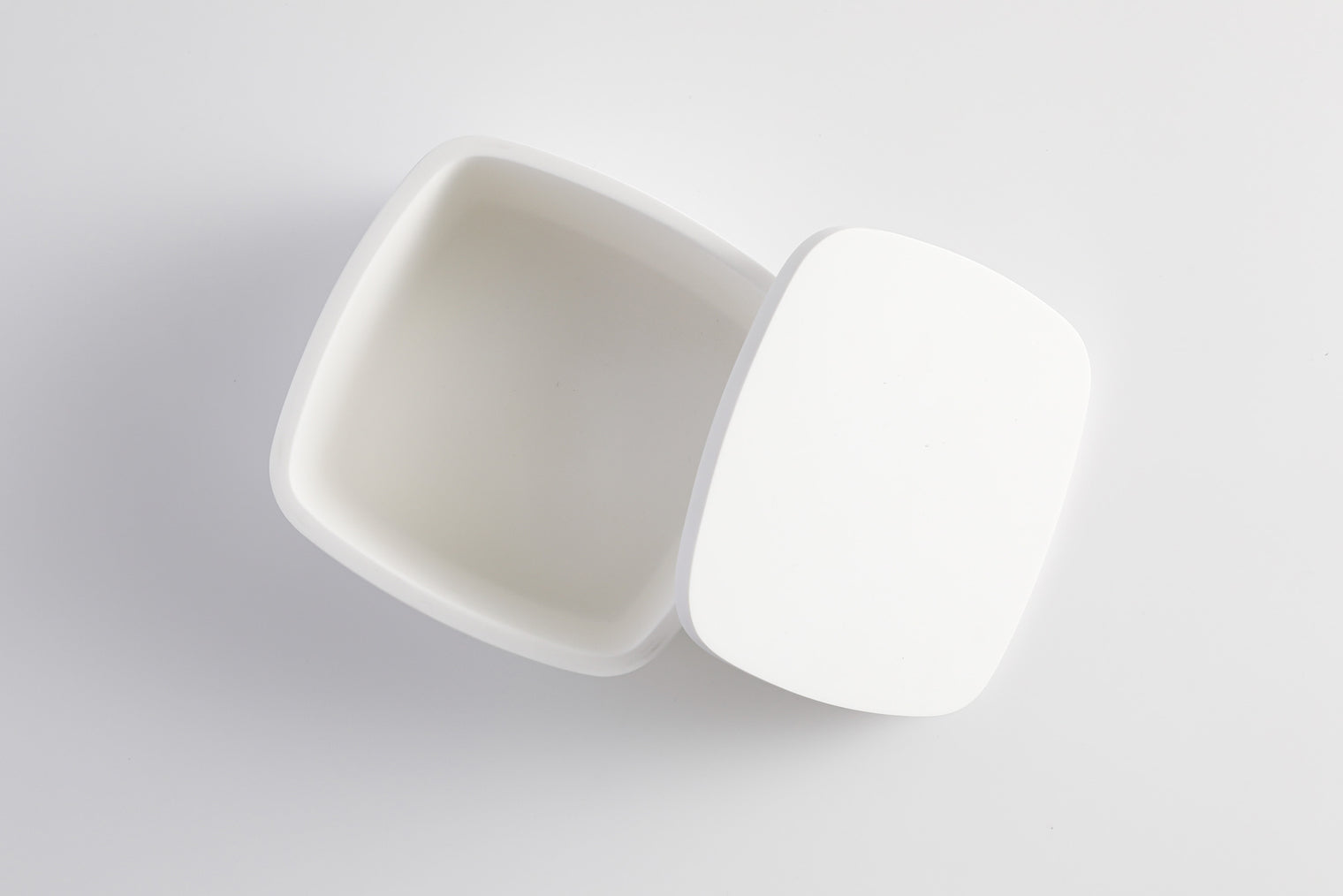 PLUTO 210 Cotton Ball Case-8050 Solid Surfaces Home-INFINITE-訂造洗手盆,浴室翻新, small size bathtubs, custom-made bathtub HK,freestanding bathtub Hong Kong, 獨立式 浴缸 香港, premium bathtub brands HK, Where to buy bathtubs in Hong Kong, best custom bathroom furniture HK, Infinite Bath, Infinite浴缸, Cloakroom,Vanities, Mirrors,Bathroom Furniture, 浴室裝修,浴室 櫃 訂造