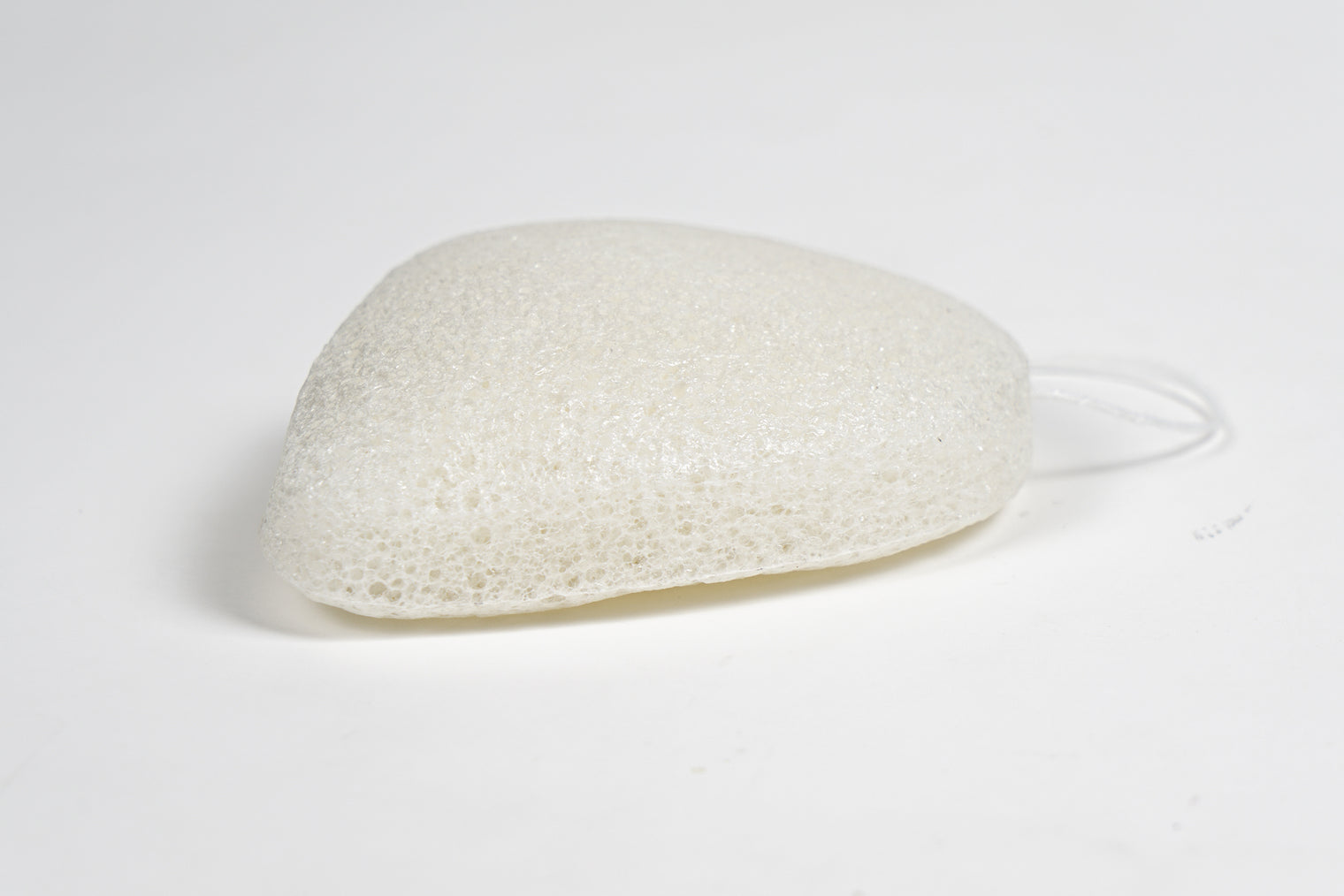 579 Facial Sponge-Bath & Body-INFINITE-訂造洗手盆,浴室翻新, small size bathtubs, custom-made bathtub HK,freestanding bathtub Hong Kong, 獨立式 浴缸 香港, premium bathtub brands HK, Where to buy bathtubs in Hong Kong, best custom bathroom furniture HK, Infinite Bath, Infinite浴缸, Cloakroom,Vanities, Mirrors,Bathroom Furniture, 浴室裝修,浴室 櫃 訂造