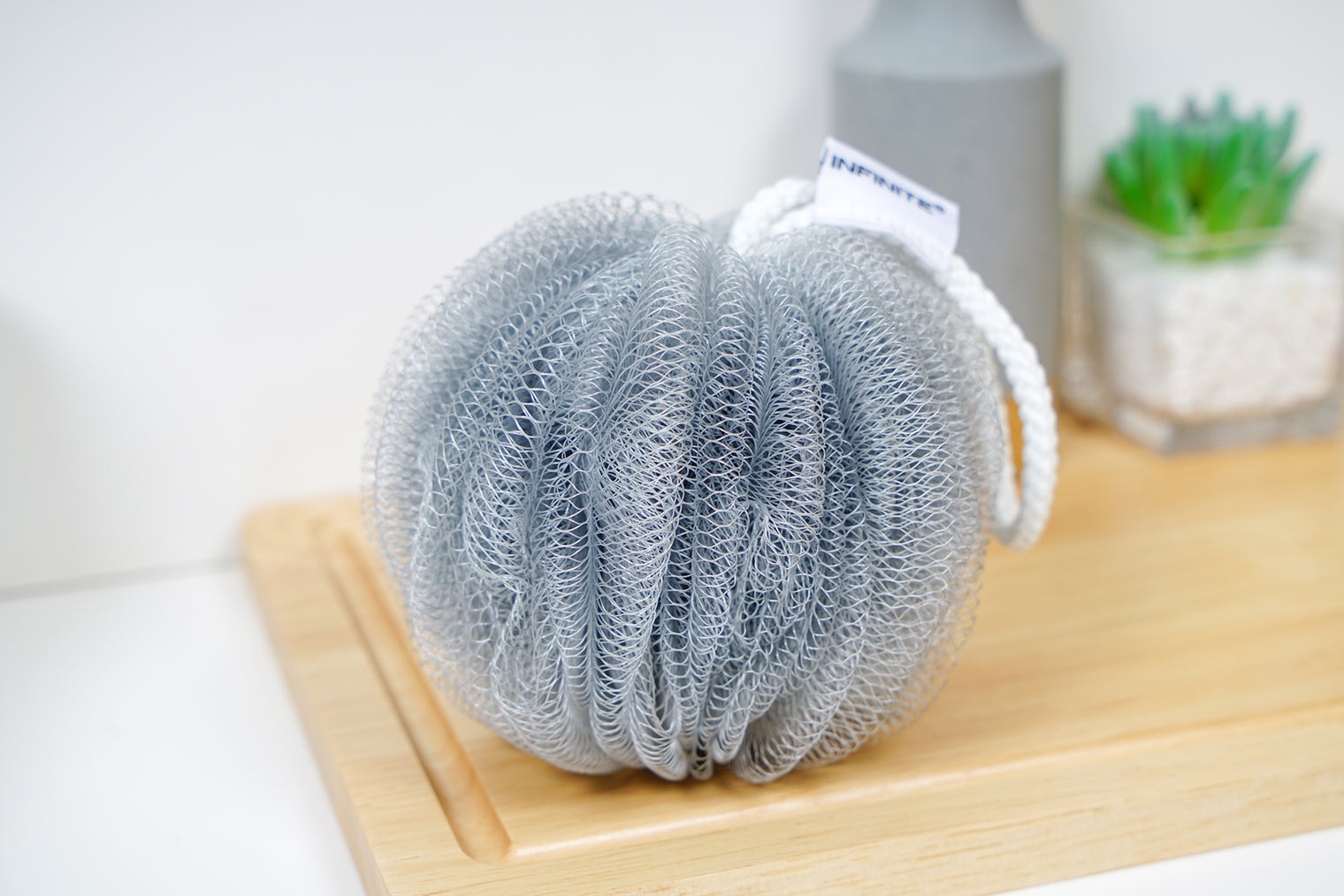 588 Loofah-Charcoal Bath Sponge-Bath & Body-INFINITE-訂造洗手盆,浴室翻新, small size bathtubs, custom-made bathtub HK,freestanding bathtub Hong Kong, 獨立式 浴缸 香港, premium bathtub brands HK, Where to buy bathtubs in Hong Kong, best custom bathroom furniture HK, Infinite Bath, Infinite浴缸, Cloakroom,Vanities, Mirrors,Bathroom Furniture, 浴室裝修,浴室 櫃 訂造