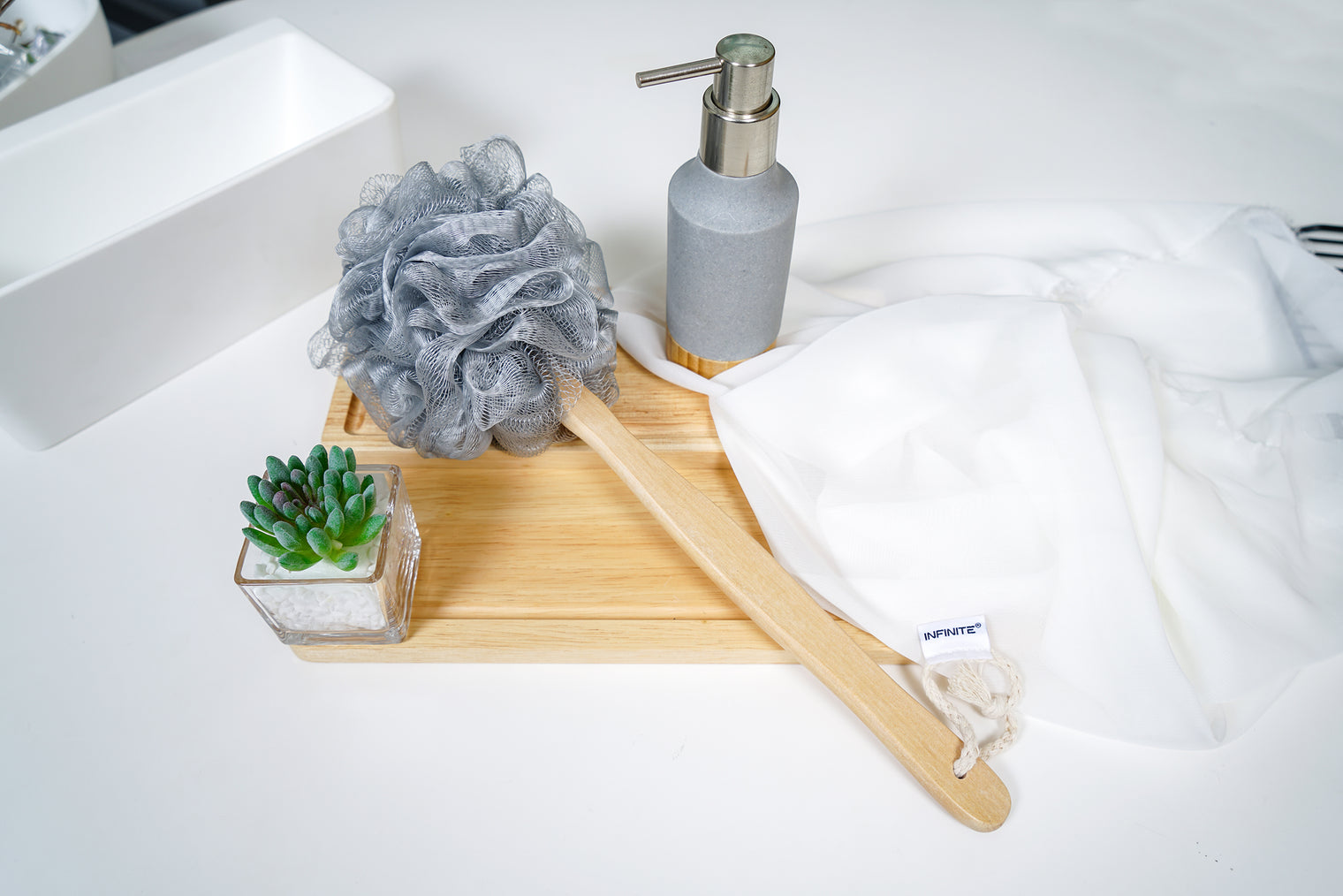 589 Loofah-Charcoal Back Shower Scrubber-Bath & Body-INFINITE-訂造洗手盆,浴室翻新, small size bathtubs, custom-made bathtub HK,freestanding bathtub Hong Kong, 獨立式 浴缸 香港, premium bathtub brands HK, Where to buy bathtubs in Hong Kong, best custom bathroom furniture HK, Infinite Bath, Infinite浴缸, Cloakroom,Vanities, Mirrors,Bathroom Furniture, 浴室裝修,浴室 櫃 訂造