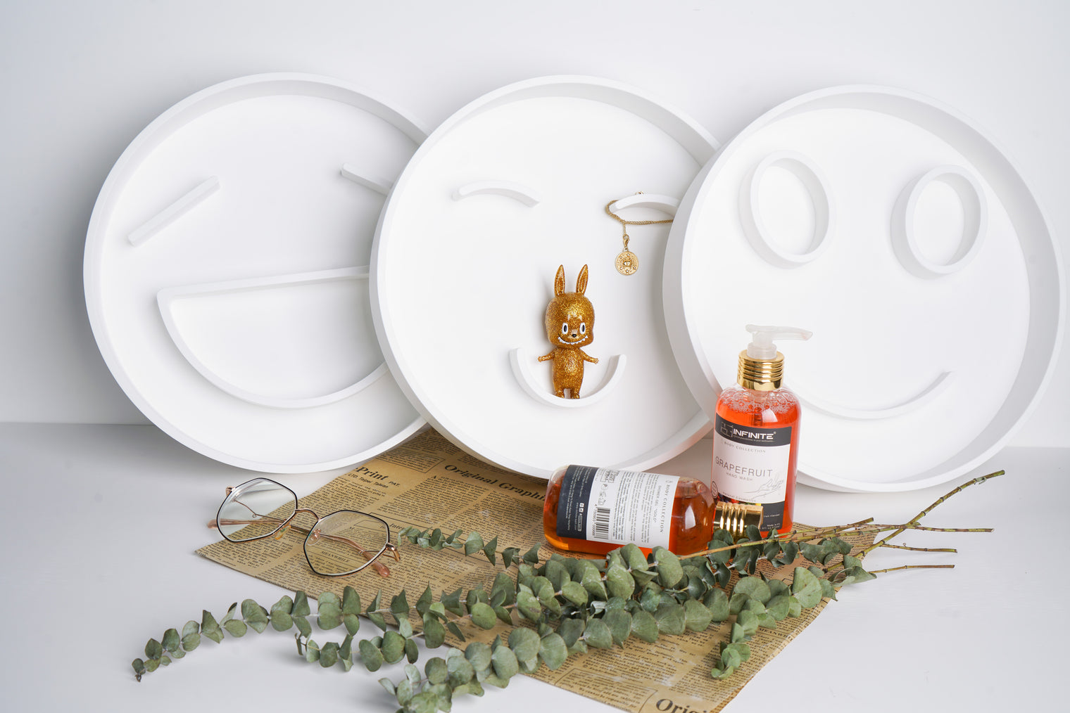 EMOJI 562 Cosmetics Tray-8050 Solid Surfaces Home-INFINITE-訂造洗手盆,浴室翻新, small size bathtubs, custom-made bathtub HK,freestanding bathtub Hong Kong, 獨立式 浴缸 香港, premium bathtub brands HK, Where to buy bathtubs in Hong Kong, best custom bathroom furniture HK, Infinite Bath, Infinite浴缸, Cloakroom,Vanities, Mirrors,Bathroom Furniture, 浴室裝修,浴室 櫃 訂造