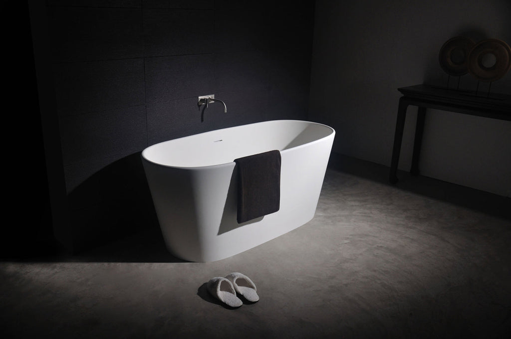 INFINITE | Verona 158 Bathtub | INFINITE Solid Surfaces