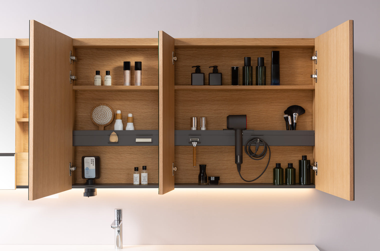 Stockholm Mirror Cabinet 150