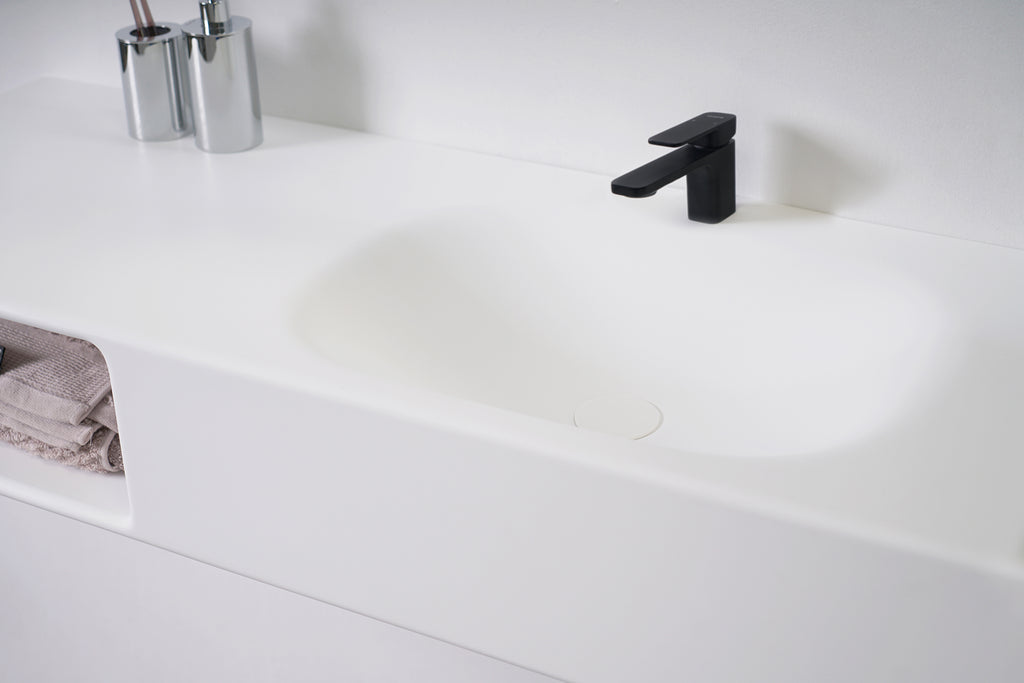 INFINITE | Spio WM 100R with Shelf | INFINITE Solid Surfaces