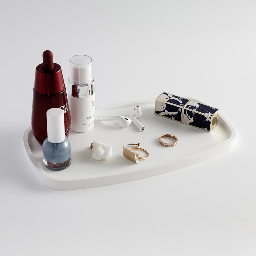 INFINITE | PLUTO 201 Cosmetics Tray | INFINITE Solid Surfaces