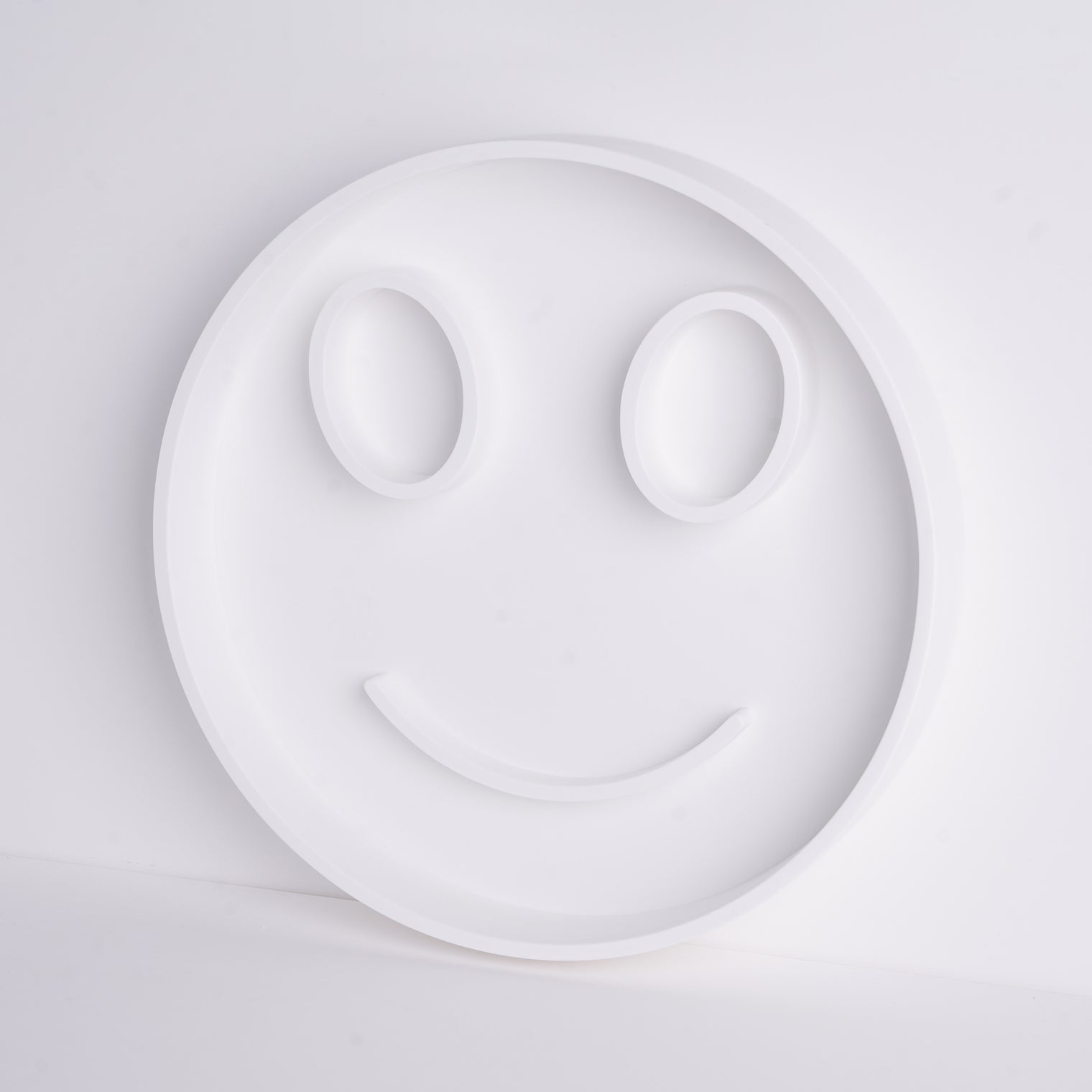 INFINITE | EMOJI 560 Cosmetics Tray | INFINITE Solid Surfaces