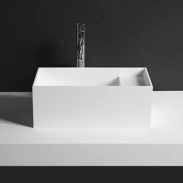 CUBE-X 40 Designer Rectangle Solid Surfaces Overcounter Washbasin CUBE-X系列40CM長方型人造石設計師檯上式臉盆採用特別溢水設計
