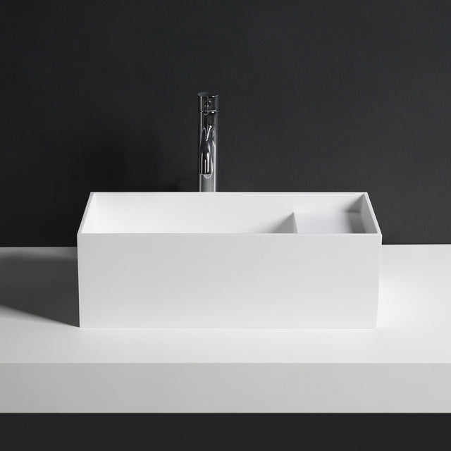 CUBE-X 50 Designer Rectangle Solid Surfaces Overcounter Washbasin CUBE-X系列50CM長方型人造石設計師檯上式臉盆採用特別溢水設計