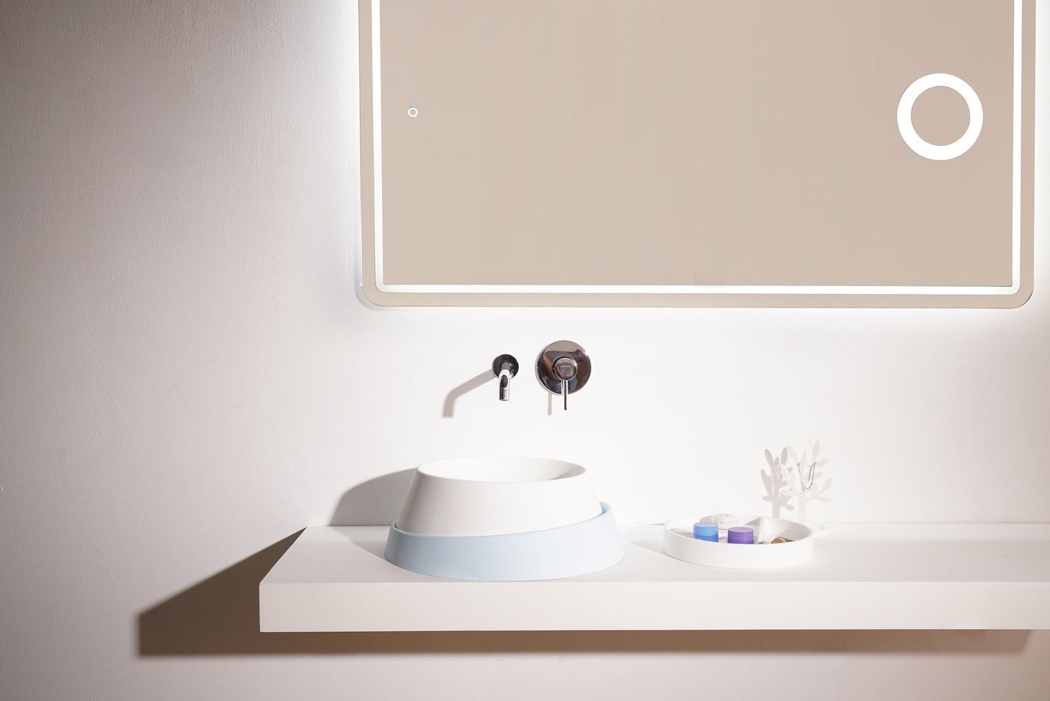Fujisan D45 Designer Round Solid Surfaces Overcounter Washbasin Fujisan系列45CM圓型人造石設計師檯上式臉盆採用特別溢水設計