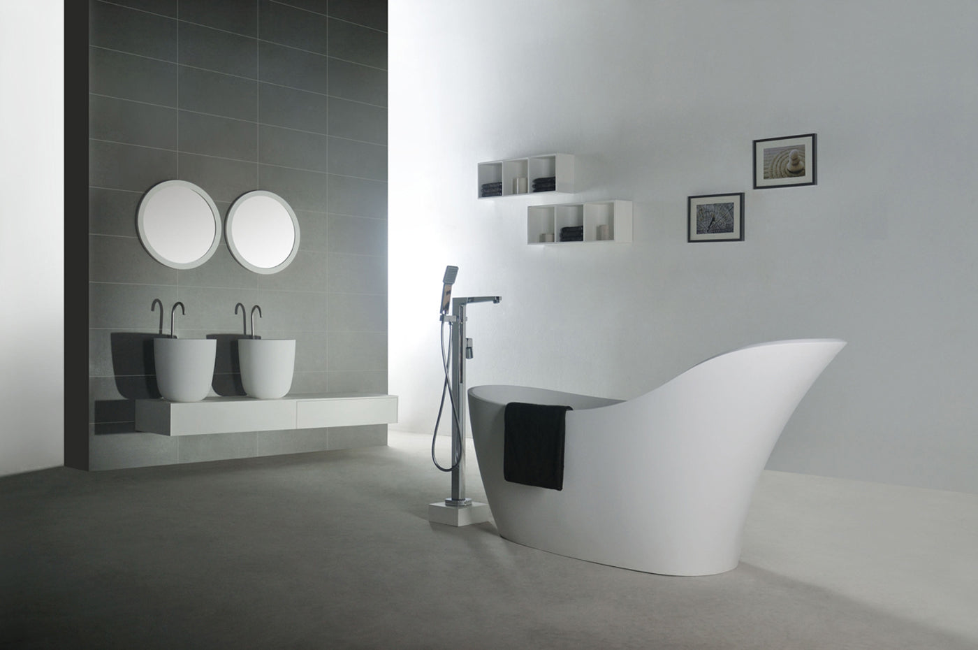 Luca 169 Freestanding Designer Solid Surfaces Bathtub Luca系列1米6人造石設計師獨立式大浴缸採用特別溢水設計 獨特的高低設計可更舒適躺下享受沐浴體驗