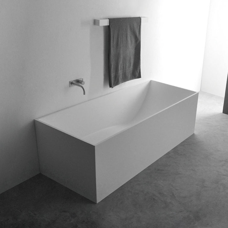 Lugano 170 Freestanding Solid Surfaces Rectangle Bathtub Lugano系列1米7長方型人造石獨立式大浴缸採用特別溢水設計