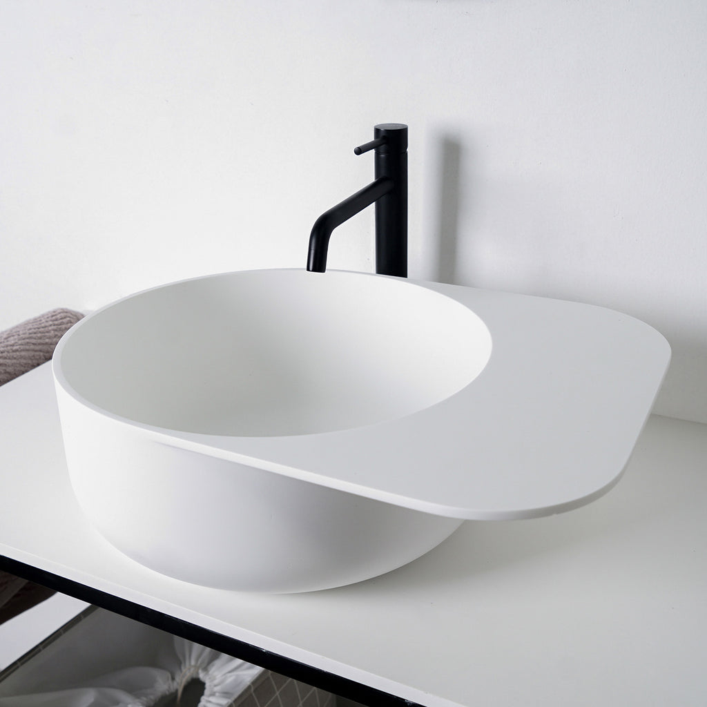 SOLIDCAP 6.0 Designer Solid Surfaces Overcounter Washbasin SOLIDCAP系列60CM人造石設計師檯上式臉盆採用特別溢水設計
