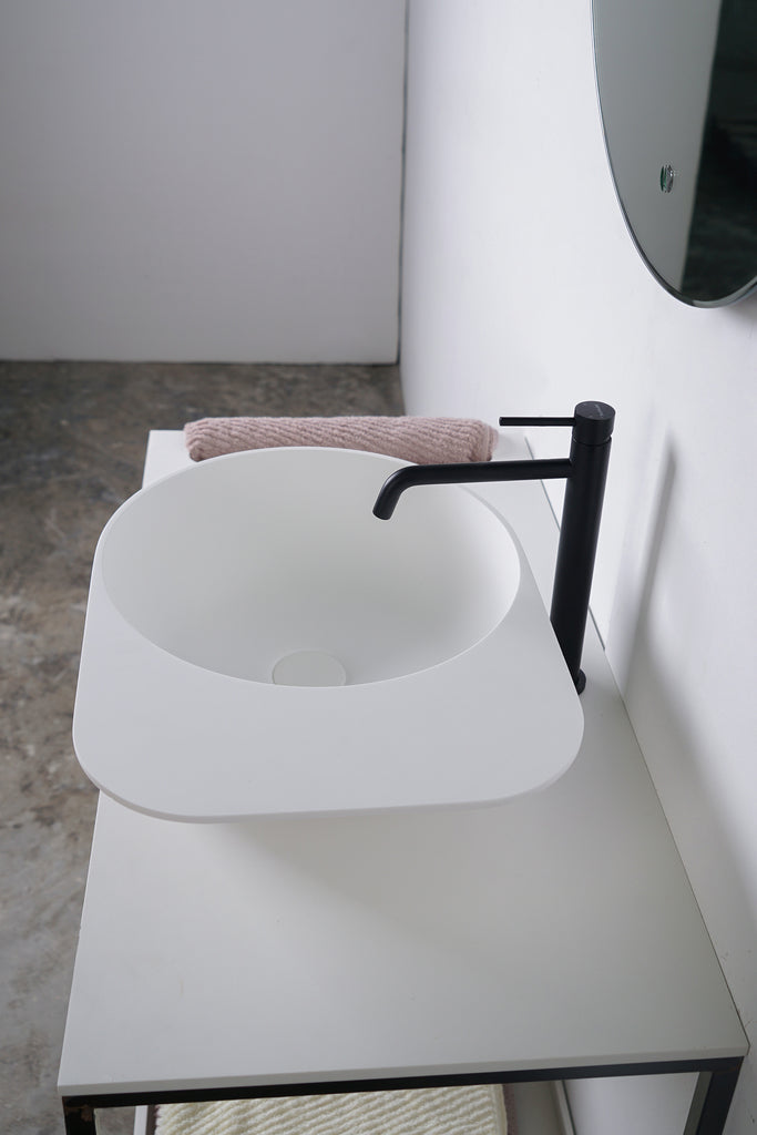 SOLIDCAP 6.0 Designer Solid Surfaces Overcounter Washbasin SOLIDCAP系列60CM人造石設計師檯上式臉盆採用特別溢水設計