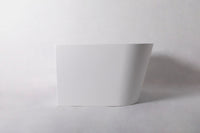Siena 90R Freestanding Designer Quarter Solid Surfaces Corner Bathtub Siena系列90厘米矩型人造石設計師獨立角落式蝸居浴缸採用特別溢水設計