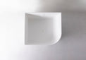 Siena 90R Freestanding Designer Quarter Solid Surfaces Corner Bathtub Siena系列90厘米矩型人造石設計師獨立角落式蝸居浴缸採用特別溢水設計