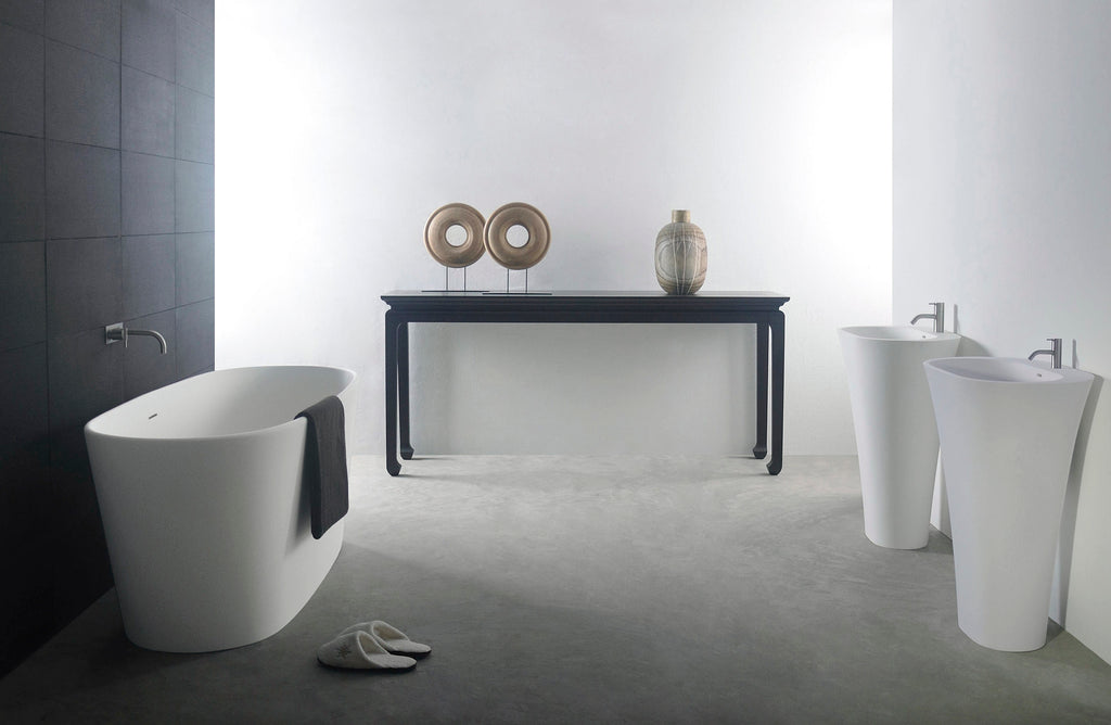 Verona 158 Freestanding Solid Surfaces Oval Bathtub Verona系列1米5鵝蛋型人造石獨立式大浴缸採用特別溢水設計